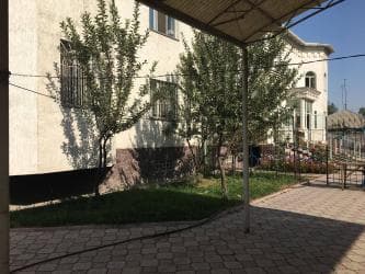 дом долгосрочная аренда: Частный пансион для пожилых "дом хамида" осоо "уход". Тюменская 47 — 1