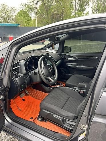 мини машина цена: Honda Fit: 2018 г., 1.5 л, Автомат, Бензин, Хэтчбэк — 3