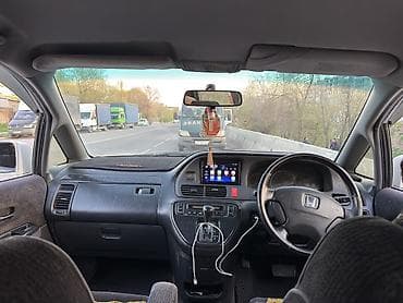 Продажа авто: Honda Odyssey: 2003 г., Автомат, Бензин, Минивэн — 3