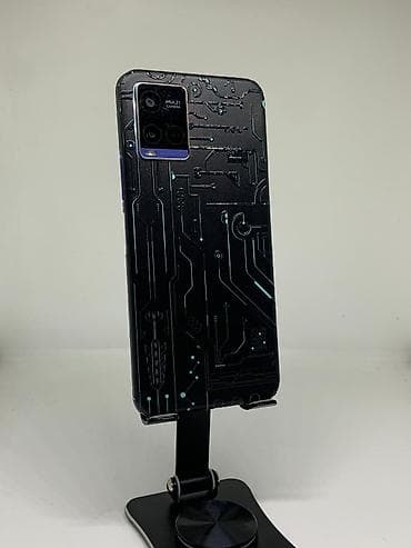 телефоны до 5000: Vivo V21, Б/у, 64 ГБ, цвет - Черный, 2 SIM — 1