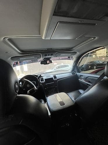 w210 2 2: Cadillac Escalade: 2008 г., 6.2 л, Автомат, Газ, Внедорожник — 6