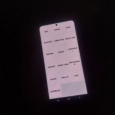 tab a: Samsung Galaxy S22, Б/у, 128 ГБ, цвет - Серебристый, 2 SIM — 1