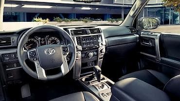 е категория: Toyota 4Runner 2023 Объем : 4.7 л, бензин Привод: Полный Цвет — 6