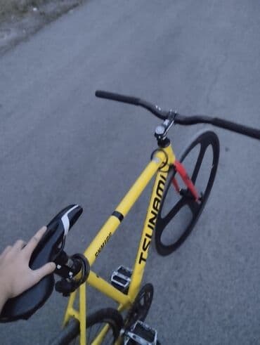 купить фикс в бишкеке: Шоссейный велосипед, Tsunami, Рама M (156 - 178 см), Б/у — 1