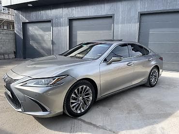 Lexus ES: 2019 г., 2.5 л, Автомат, Гибрид, Седан