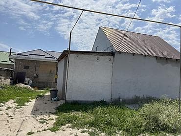 бекер уй: Продаётся одноэтажный кирпичный дом с хозяйственными постройками — 2