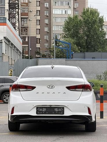 авта: Hyundai Sonata: 2018 г., 2 л, Автомат, Газ, Седан — 6
