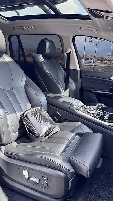 BMW X7: 2019 г., 3 л, Автомат, Бензин, Внедорожник — 10