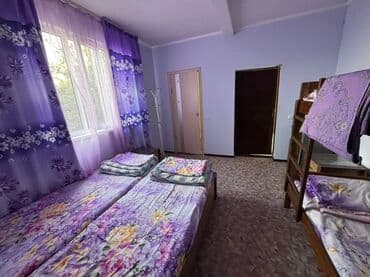снять в аренду комнату в общежитии: 40 кв. м, Эмереги менен — 14