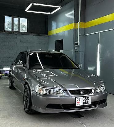 Honda Accord: 2003 г., 1.8 л, Автомат, Бензин