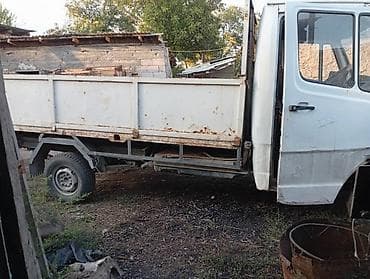 топливный бак на мерс 124: Грузовик, Mercedes-Benz, Стандарт, Б/у — 2