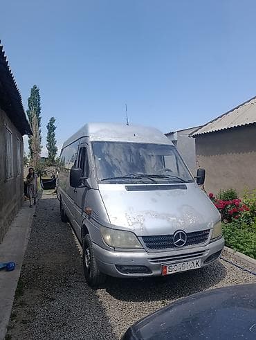 минивен фото: Mercedes-Benz Sprinter 2003 2.2 — пассажирский микроавтобус 20 мест — 2