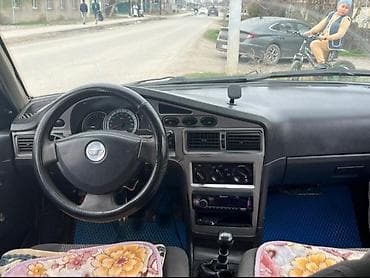 клапан нексия: Daewoo Nexia: 2012 г., Седан — 7