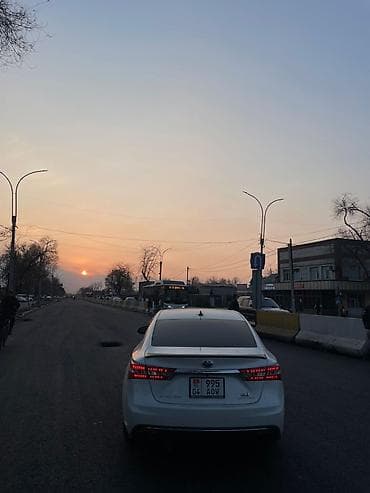 тойота 65: Toyota Avalon: 2015 г., 2.5 л, Автомат, Гибрид, Седан — 5