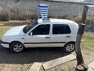 Volkswagen Golf: 1992 г., Механика, Бензин, Хэтчбэк