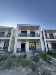 продаю дом на рассрочку: Таунхаус, 380 м², 4 комнаты, Агентство недвижимости, ПСО (под самоотделку) — 2