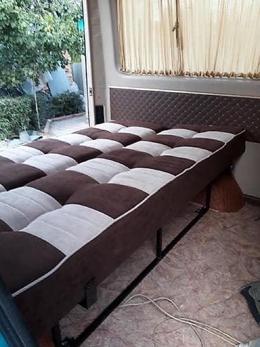 Детская мебель: Продаю 4 х местные диваны. Есть откидной и не откидной варианты — 2