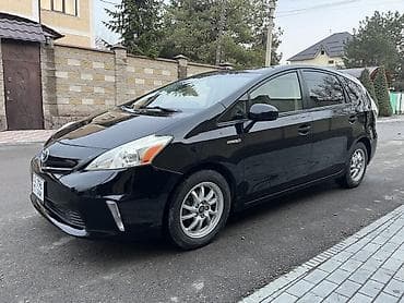 Продажа авто: Toyota Prius V: 2014 г., Вариатор, Гибрид, Универсал — 3