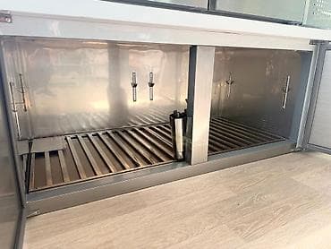 porter холодильник: Профессиональный холодильный стол с двумя распашными дверцами -длина — 3