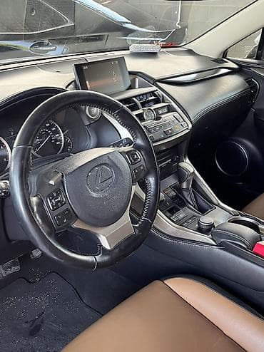 Lexus NX: 2016 г., 2 л, Автомат, Бензин, Универсал — 6