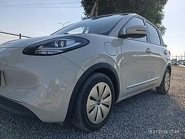 Транспорт: BYD M6: 2023 г., 2 л, Автомат, Электромобиль, Хэтчбэк — 1