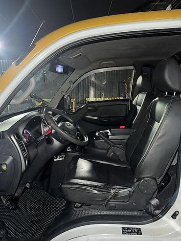 холодильник авто: Kia BONGO: 2017 г., 2.2 л, Механика, Дизель, Фургон — 5