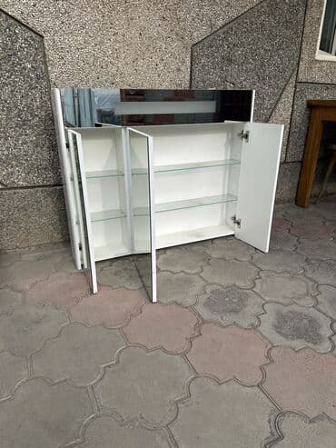 ысык коль: Зеркало с подсветкой б/у в хорошем состоянии длина-96см, высота-80см — 3