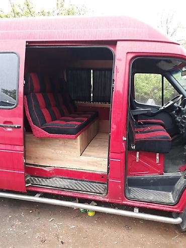 Тюнинг: Перетяжка салона грузопоссажир!!! Установка стекол и люков. Продажа — 1