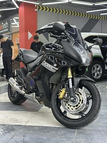 с 204: Спортбайк Honda, 600 куб. см, Бензин, Взрослый, Б/у — 1