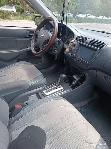 цивик 2007: Honda Civic: 2005 г., 1.7 л, Автомат, Бензин, Седан — 5