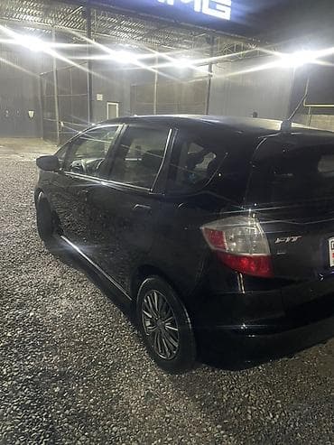 bud yuan up: Honda Fit: 2009 г., 1.5 л, Автомат, Бензин, Хэтчбэк — 8