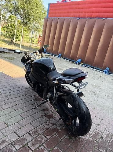 двигатель 125 кубов: Спортбайк Suzuki, 750 куб. см, Бензин, Взрослый, Б/у — 6