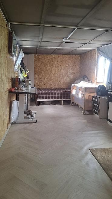 металлические гараж: Металлический бытовой вагончик/модульное помещение. - — 3