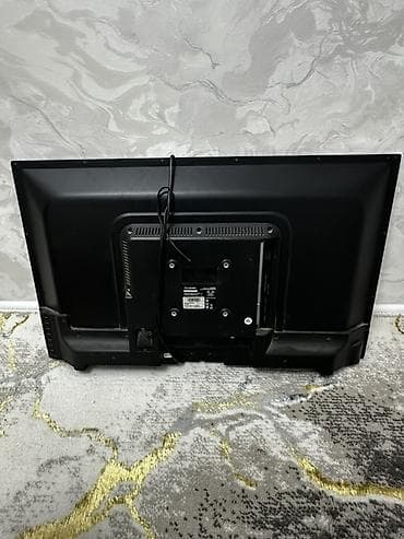 psp 2013: Телевизор Yuno, диагональ около 24–26". Компактная модель с плоской — 1