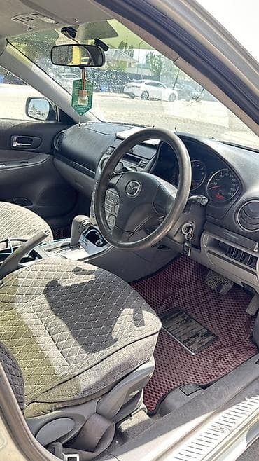 дефлектор: Mazda (праворульная) — салон и оснащение - Руль справа — 2