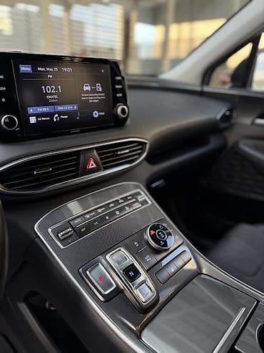 щит прибор гольф2: Hyundai Santa Fe: 2022 г., 2.5 л, Автомат, Бензин, Кроссовер — 7