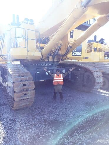 эксватор: Ищю работу машинист Эксковатора, фронтальный погрузчик, бульдозерист — 4