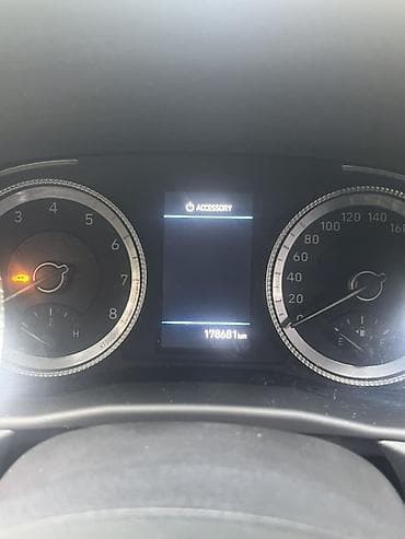 fast: Hyundai Sonata: 2022 г., 2 л, Автомат, Газ, Седан — 7