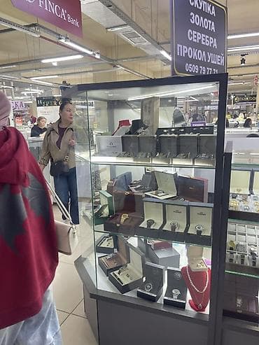 бижутерии класса люкс: Витрины для украшений (без товара) Продаются витрины как на фото — в — 5