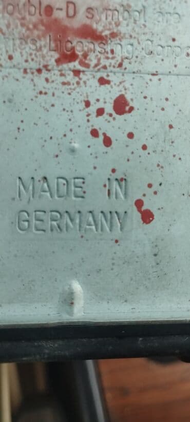 мызыкальный центр: Мерседес 124 Магнитола оригинал, Германия .Бейкер . Раскодировать — 3