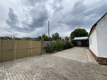 микроавтобусы на иссык куль: Коттедж, частный сектор ЦО Голубой Иссык-Куль, Чолпон-Ата, Парковка, стоянка — 1