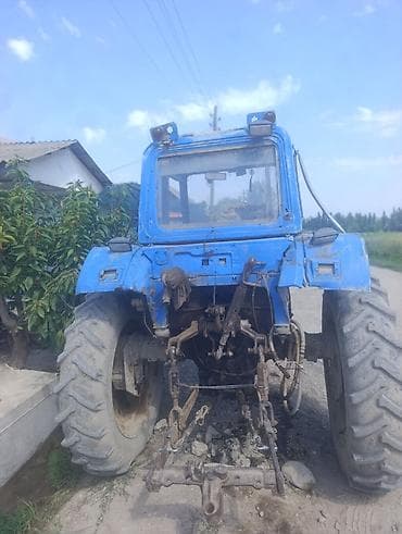 Мини-тракторы Kubota: Колёсный трактор с кабиной + навесное оборудование - Тип — 1