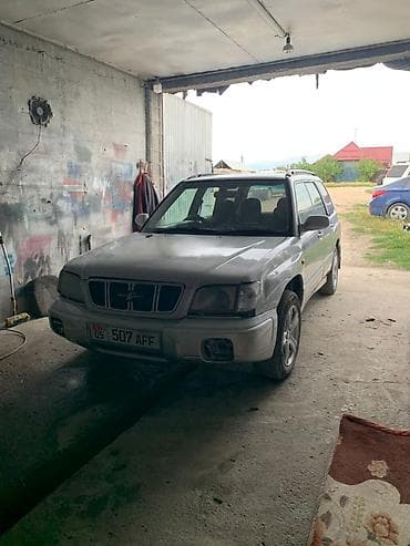 Subaru Forester: 2001 г., 2 л, Автомат, Бензин, Кроссовер