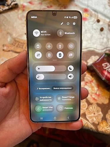redmi 14 note pro: Samsung Galaxy S22 Plus, Б/у, 256 ГБ, цвет - Бежевый, 2 SIM — 2