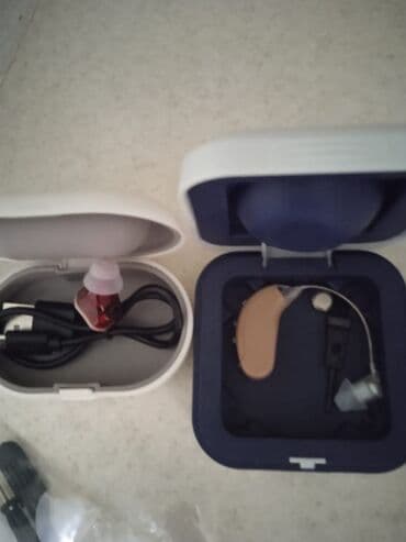 слуховой наушник: Слуховой аппарат заушной хорошего качество на зарядке.Доставка по — 6