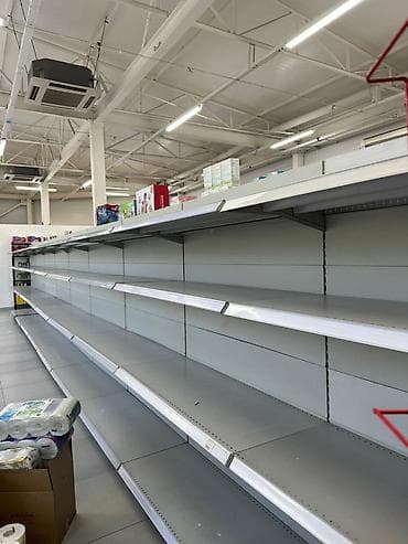 полочные стеллажи: Продается торговое оборудование для магазина: комплект витрин и — 4