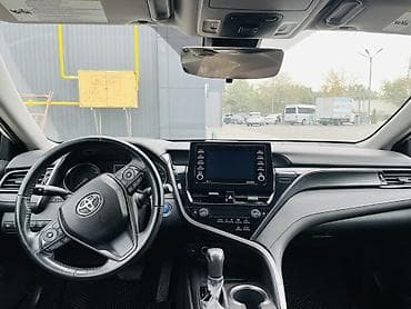 carplay android: Toyota Camry: 2021 г., 2.5 л, Автомат, Гибрид, Седан — 3
