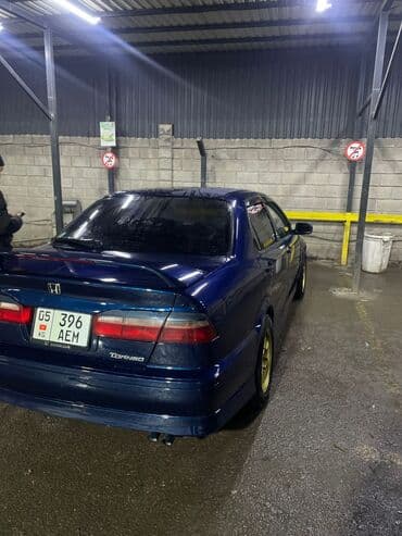 дверь на машину: Honda Torneo: 1998 г., 2 л, Автомат, Седан — 7