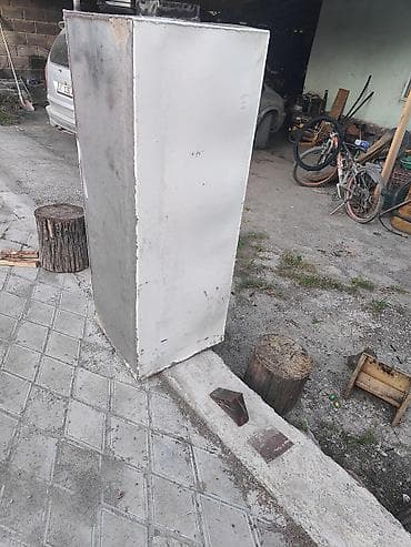 Бак, Металл