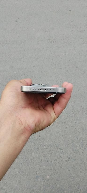 умные часы gps: IPhone 15 Pro, Natural Titanium — 3